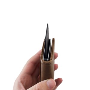 Tarjeta de localización en una cartera